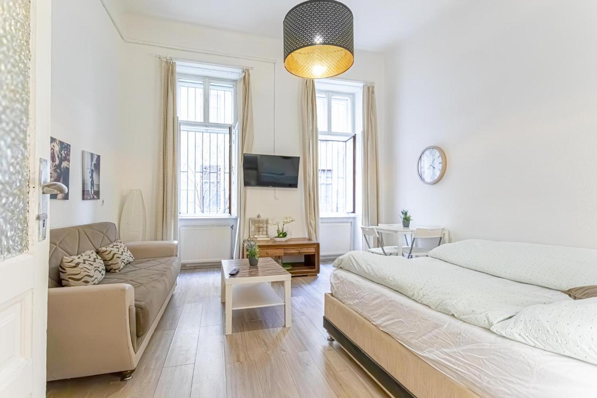 Chic Apartment- Suitable For Longstays Near Matzleinsforferplatz Vienna Exterior photo