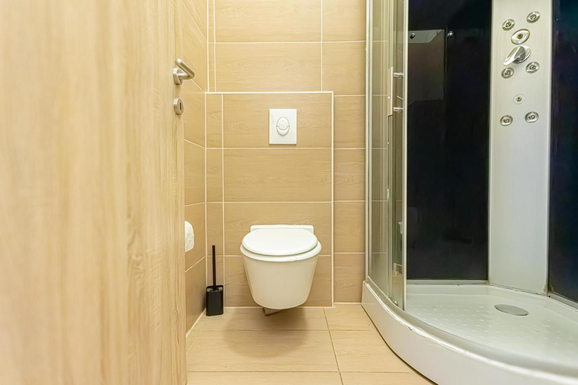 Chic Apartment- Suitable For Longstays Near Matzleinsforferplatz Vienna Exterior photo